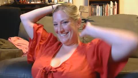 Misty Mountains online show from 07/28/26, 03:24