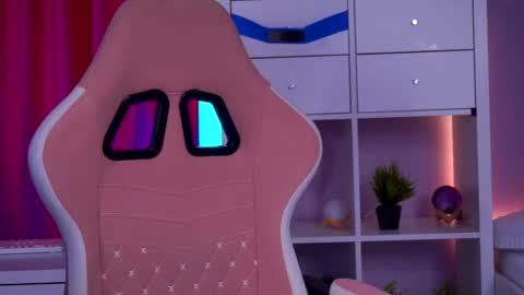 Misty online show from 02/11/26, 05:45