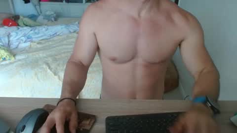 Snapshot of mitcheli chatting on 09/29/25, 02:00 Onlyfans  online show from 09/29/25, 02:00