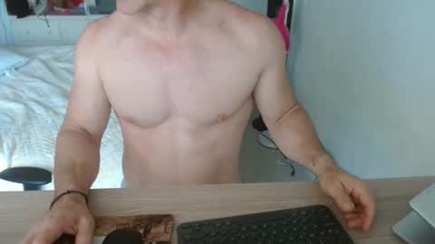 Snapshot of mitcheli chatting on 03/11/26, 02:34 Onlyfans online show from 03/11/26, 02:34