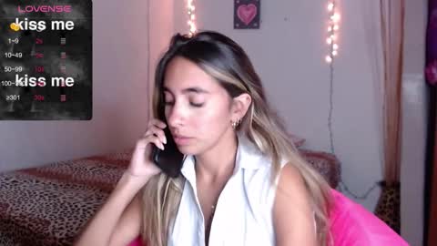 Snapshot of mitchwilson1 chatting on 10/17/25, 10:23 mitchwilson1 online show from 10/17/25, 10:23