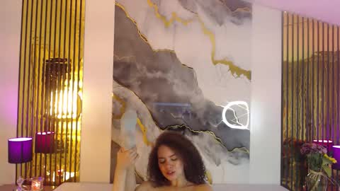 Mtica Brennet online show from 01/07/26, 04:15