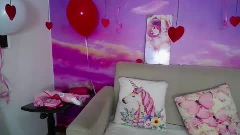 Snapshot of mitsuri_nyx chatting on 02/17/26, 12:01 mitsuri_nyx online show from 02/17/26, 12:01