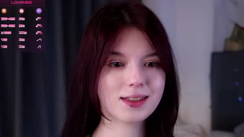 Rosalie online show from 06/11/26, 01:49