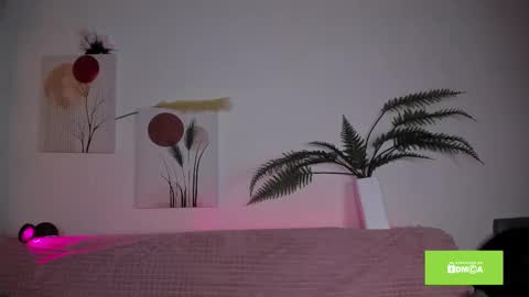 Yuka online show from 02/22/25, 07:36