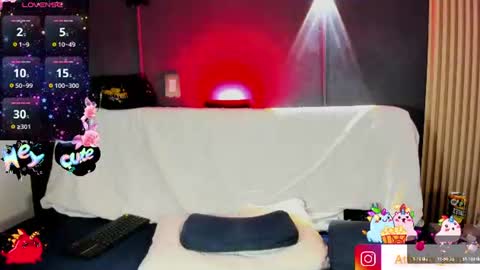 Snapshot of mix_carmilla chatting on 07/25/26, 06:11 mix_carmilla online show from 07/25/26, 06:11