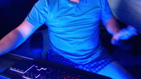 Snapshot of mixedasianforever chatting on 01/07/26, 05:37 mixedasianforever online show from 01/07/26, 05:37