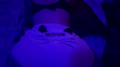 mixedchocolates69 online show from 10/15/25, 06:08