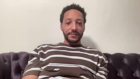 Snapshot of mixedmandingo313 chatting on 06/08/26, 05:24 Devin Mandingo online show from 06/08/26, 05:24