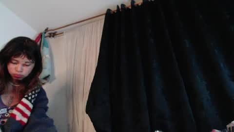 Naomi and Nekorii online show from 04/13/26, 03:56