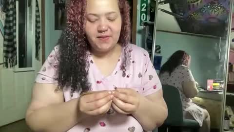 mixxedgoodness222 online show from 04/16/26, 12:28