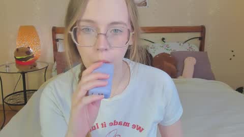 Miya online show from 03/30/26, 01:39