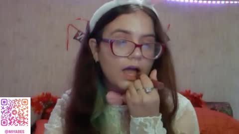 Milana online show from 11/01/25, 07:32