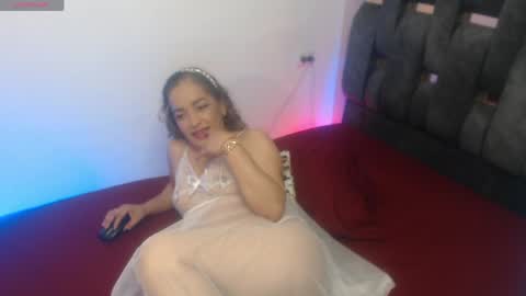 Charlotte online show from 04/25/26, 03:31