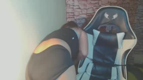 Snapshot of miyuki0704 chatting on 03/06/25, 05:46 miyuki0704 online show from 03/06/25, 05:46