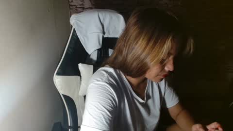 Snapshot of miyuki0704 chatting on 03/09/25, 05:33 miyuki0704 online show from 03/09/25, 05:33