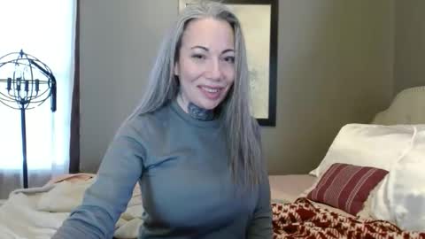 MizXtrix online show from 03/19/26, 04:33