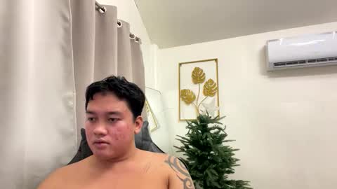 Michole Jay online show from 11/24/25, 02:50