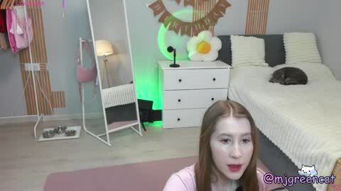 mj  online show from 05/15/26, 03:52