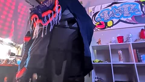 Snapshot of mjmckenz55 chatting on 02/13/26, 07:21 Daddy720 online show from 02/13/26, 07:21