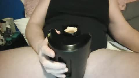 mlee_cam81 online show from 01/06/26, 03:05