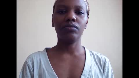 Snapshot of mlle_kali chatting on 10/08/25, 09:18 Mlle Kali online show from 10/08/25, 09:18