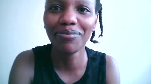 Snapshot of mlle_kali chatting on 10/10/25, 07:07 Mlle Kali online show from 10/10/25, 07:07