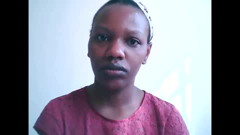 Snapshot of mlle_kali chatting on 10/13/25, 05:40 Mlle Kali online show from 10/13/25, 05:40