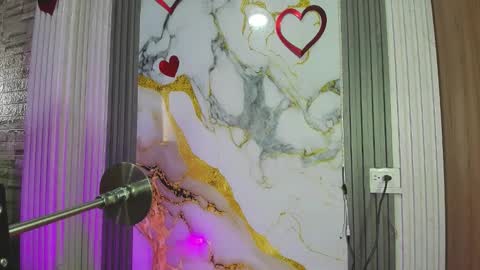 Snapshot of mlucreciasucker303av chatting on 02/17/26, 07:31 LUCRECIA NEW ACCOUNT online show from 02/17/26, 07:31