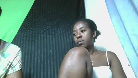 Snapshot of mmerela chatting on 03/01/26, 09:33 mmerela online show from 03/01/26, 09:33