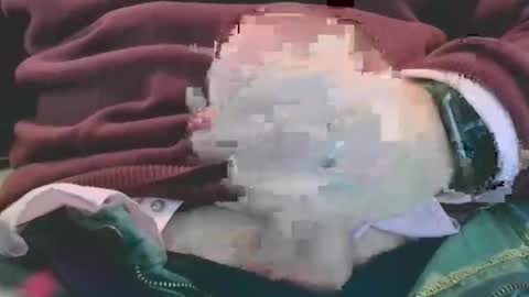 Snapshot of mmfan333 chatting on 12/18/25, 02:12 mmfan333 online show from 12/18/25, 02:12