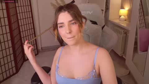 Snapshot of mmm__yes chatting on 02/19/26, 02:02 Michaela online show from 02/19/26, 02:02