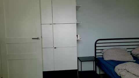 Snapshot of mmminnie chatting on 10/28/25, 12:19 mmminnie online show from 10/28/25, 12:19