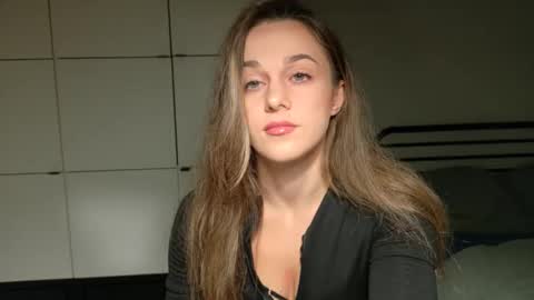 mmminnie online show from 01/06/26, 04:43