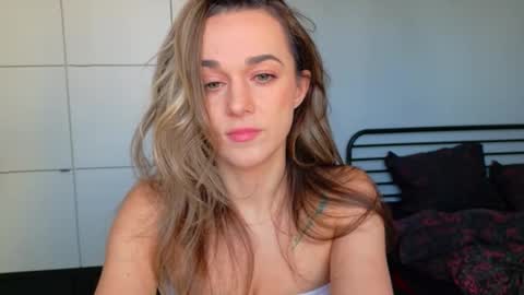 mmminnie online show from 03/27/26, 07:58