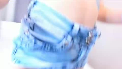 Margo online show from 01/21/25, 01:32