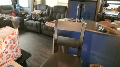 mmmthatsfunnn online show from 02/10/26, 11:42