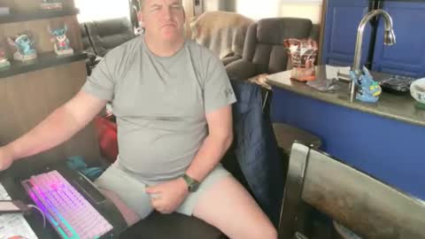 mmmthatsfunnn online show from 03/04/26, 05:30