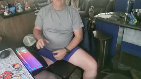 mmmthatsfunnn online show from 04/14/26, 10:38