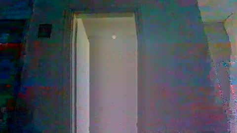 Snapshot of mmpempis81 chatting on 10/05/25, 05:06 mmpempis81 online show from 10/05/25, 05:06