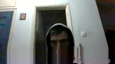 Snapshot of mmpempis81 chatting on 10/08/25, 06:05 mmpempis81 online show from 10/08/25, 06:05