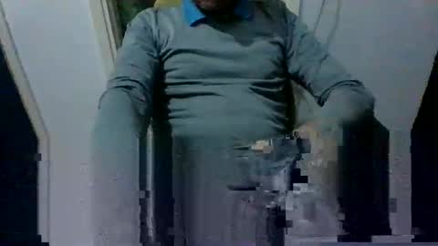 Snapshot of mmpempis81 chatting on 10/14/25, 06:20 mmpempis81 online show from 10/14/25, 06:20