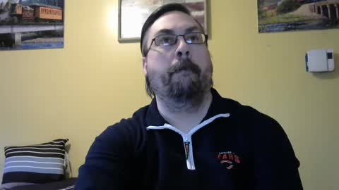 Snapshot of mmr45 chatting on 01/19/25, 05:39 mmr45 online show from 01/19/25, 05:39