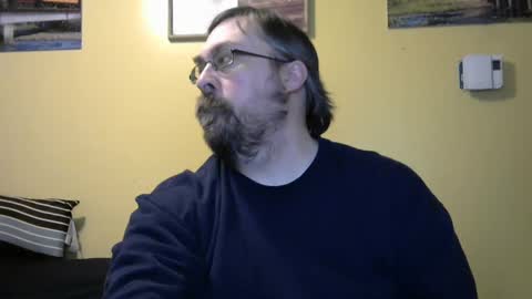 Snapshot of mmr45 chatting on 02/11/25, 04:55 mmr45 online show from 02/11/25, 04:55