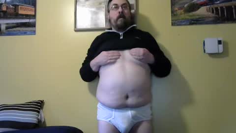 Snapshot of mmr45 chatting on 02/15/25, 05:39 mmr45 online show from 02/15/25, 05:39