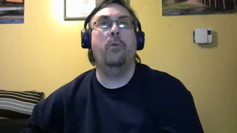 Snapshot of mmr45 chatting on 03/05/25, 04:45 mmr45 online show from 03/05/25, 04:45