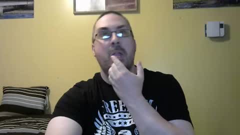 mark online show from 04/21/26, 03:24