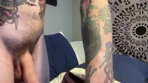 MNTuiLa online show from 01/19/25, 02:47