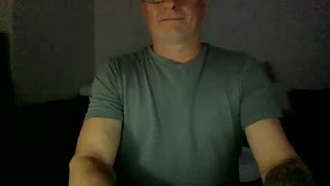 Snapshot of moamale chatting on 09/19/25, 07:21 moamale online show from 09/19/25, 07:21