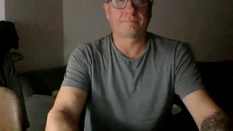 Snapshot of moamale chatting on 09/29/25, 09:03 moamale online show from 09/29/25, 09:03